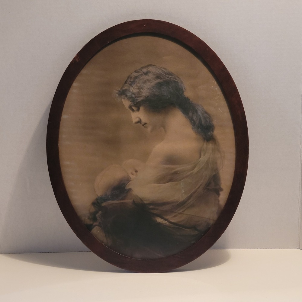 VTG Victorian Oval Picture Frame With Glass Of Mother And Baby Nursery Room